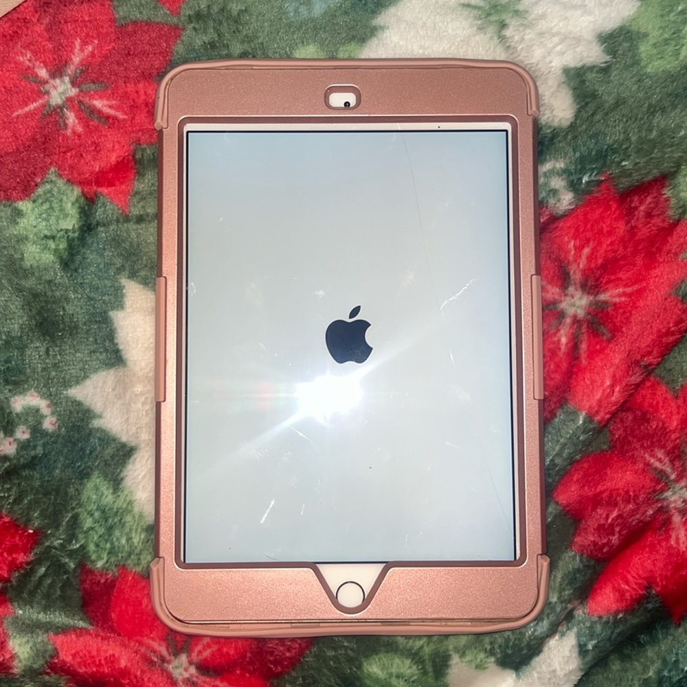 Rose Gold Apple iPad mini 4, 4th generation✨